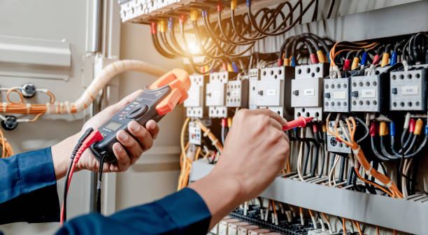 Best Local Electrician Companies  in Minot, ND