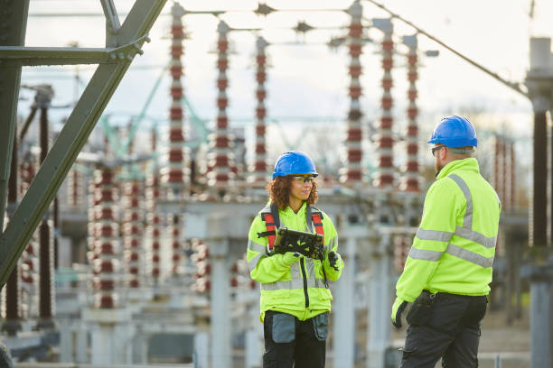 Best Circuit Breaker Repair  in Minot, ND